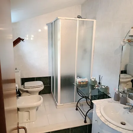 Casa Nel Parco 3 Camere 2 Bagni 6 Ospiti