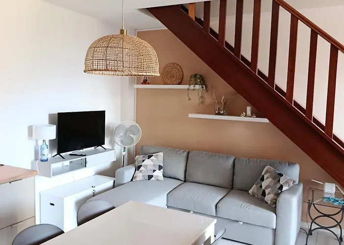 Casa Nel Parco 3 Camere 2 Bagni 6 Ospiti * Luni